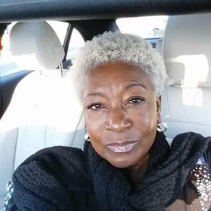 Meet your Posher, Beverly